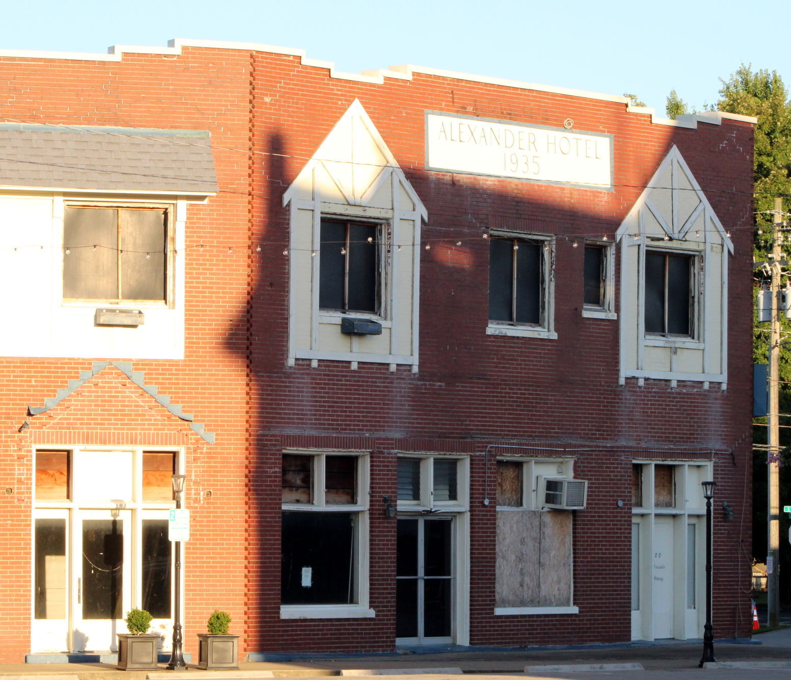 Alexander Hotel, Alice Theater have new owners 2